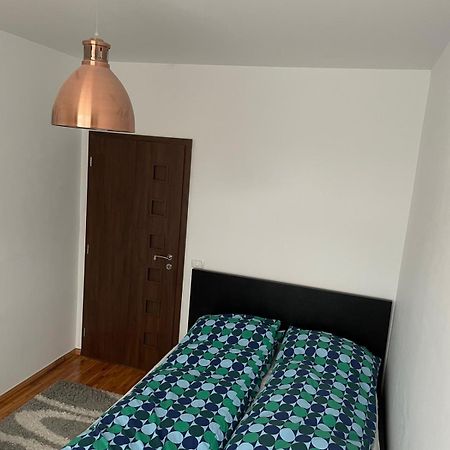Apartment Victoria ビクトリア エクステリア 写真